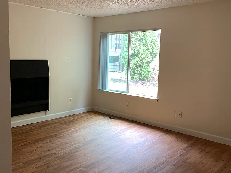 17770 Webster Rd #13 — Photo 7