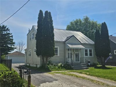 3071 Lyth Rd, Buffalo, NY, 14218
