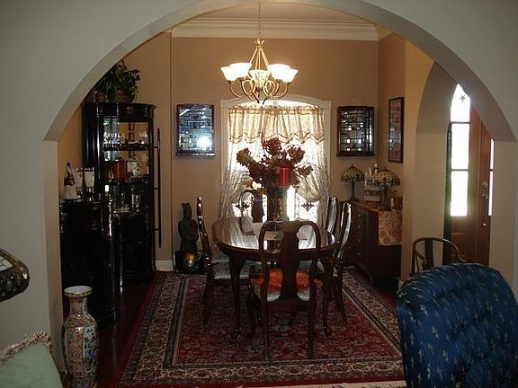 4th image of 6425 Bayou Crossing Dr