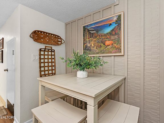 3rd image of 260 Roaring Fork Rd APT 224