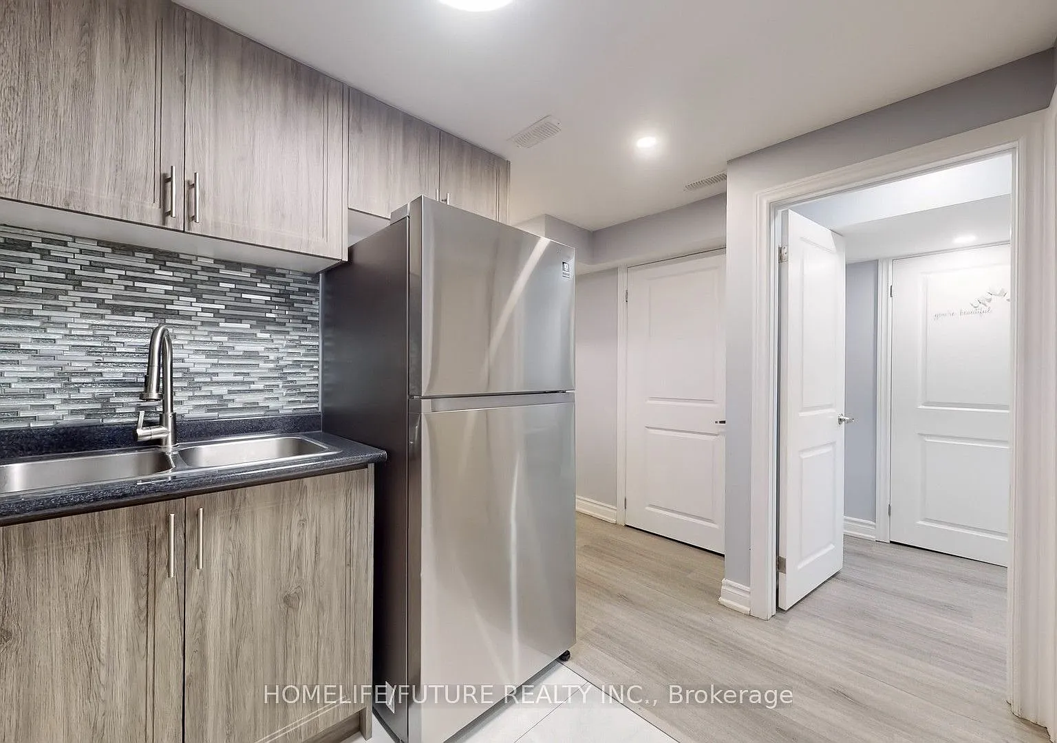 2 bed, $1,400 — Photo 3