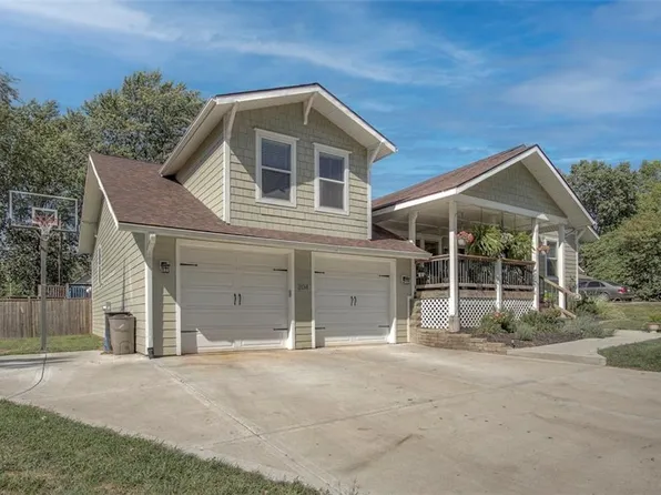 204 Center St, Lathrop, MO 64465