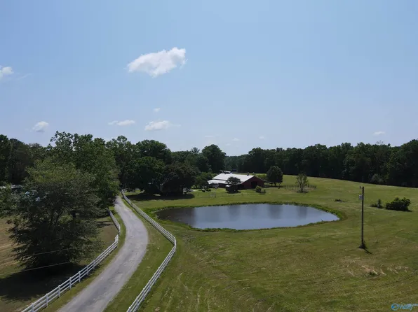 17 County Rd #1305, Cullman, AL 35058