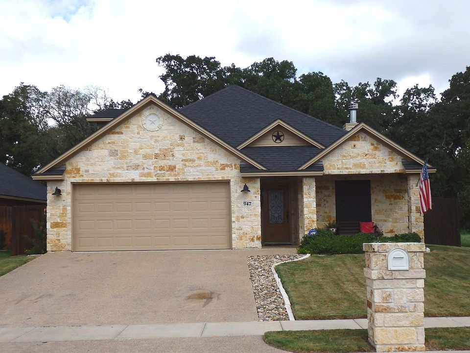 1st image of 947 Dove Landing Ave