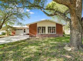 119 Longridge Dr, San Antonio, TX 78228