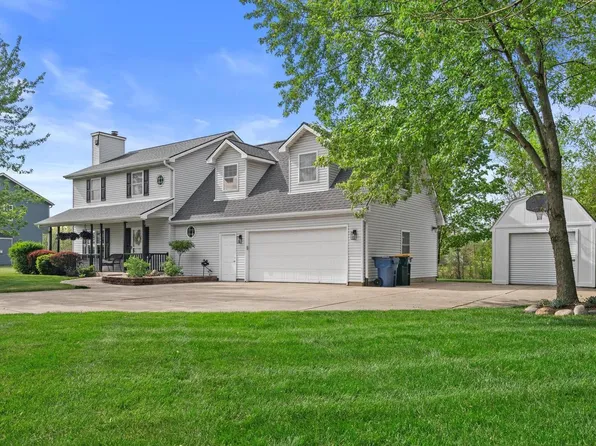 1202 W Oakwood ROAD, Oak Creek, WI 53154