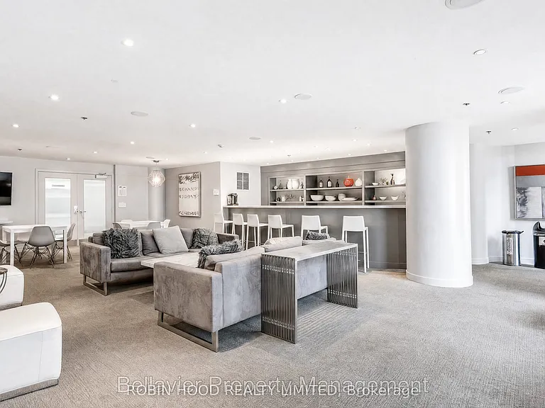 323 Richmond St E #807 — Photo 28