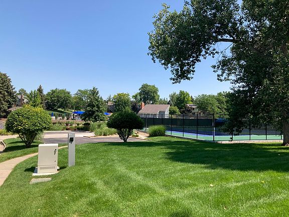 Tennis courts, pool and club house