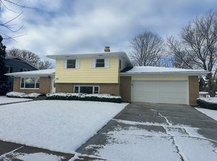 1770 Joseph Ct, Elgin, IL 60123