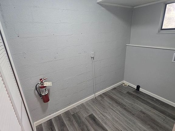 5th image of 1565 Bryn Mawr Pl APT 6