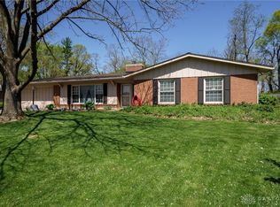 2123 Timberidge Cir, Dayton, OH 45459