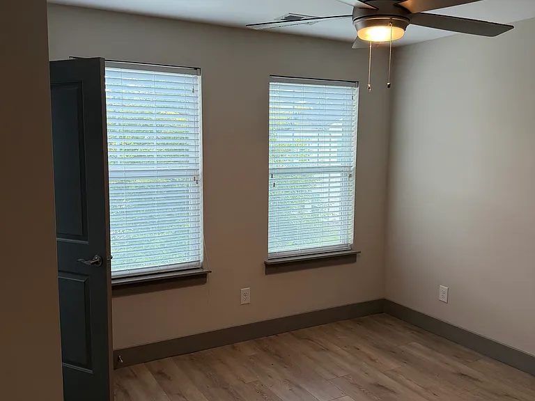 609 Bristol Creek Dr — Photo 9