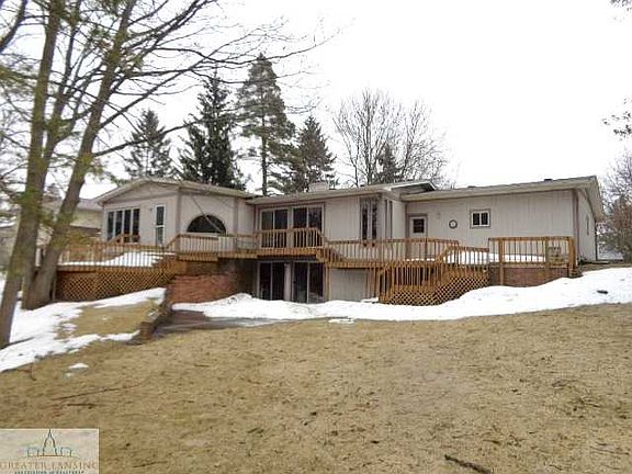 2nd image of 4046 N Pine Dell Dr