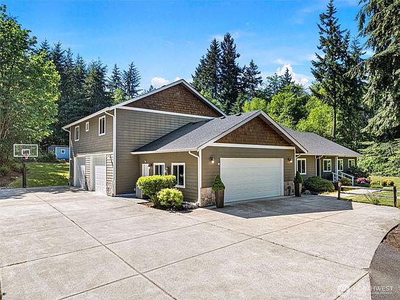 2nd image of 11668 Banner Rd SE