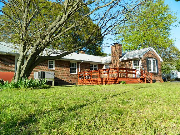 4th image of 650 Poquoson Ave