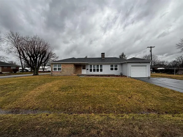 601 N Maple St, Vandalia, MO 63382