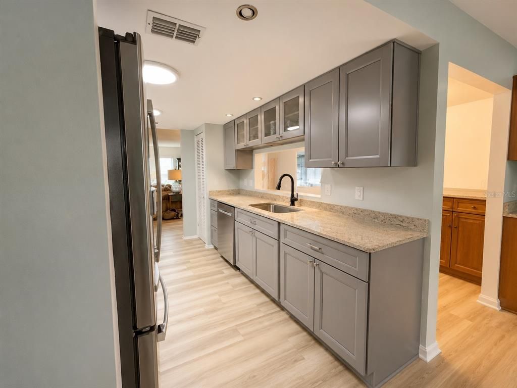 11214 Rollingwood Dr, Port Richey, FL - View 6