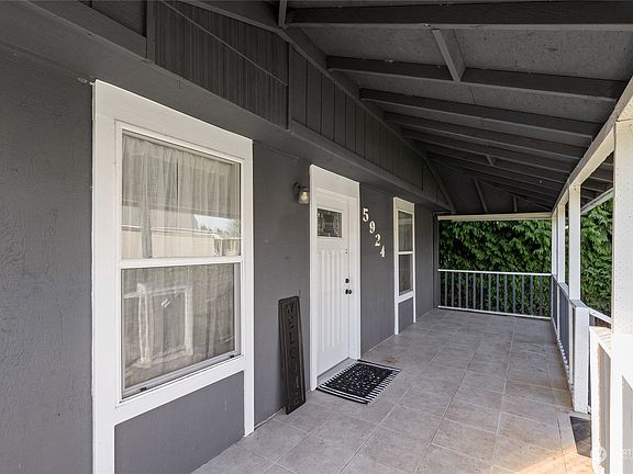 2nd image of 5924 S Thompson Avenue