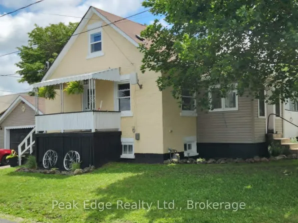 281 6th St, Hanover, ON N4N 1C3