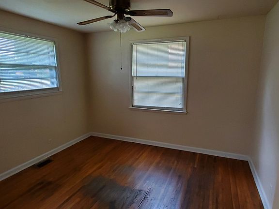 5th image of 511 Bounty Dr