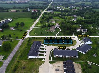 1401 E 28th St, Norwalk, IA 50211