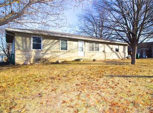 401 NE Harvey St, Grimes, IA 50111