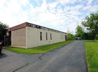 260 Commerce Dr, Rochester, NY 14623