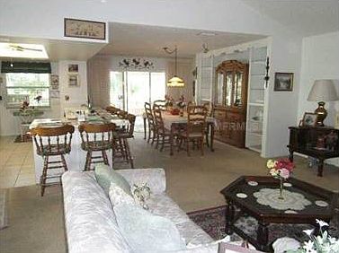 3rd image of 392 San Jose Dr
