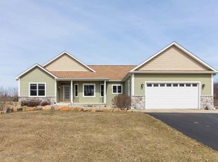 5508 Green Rd, Stockbridge, MI 49285