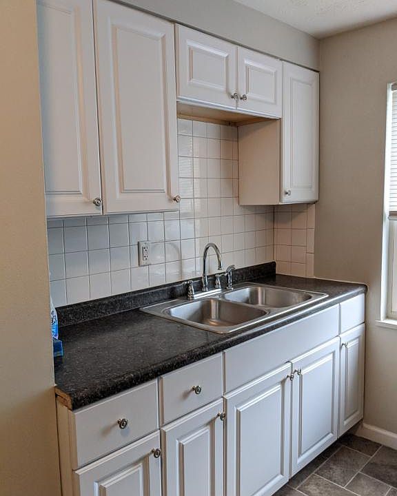1st image of 37 Gahl Ter APT D