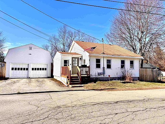 2nd image of 12 Lawn Avenue