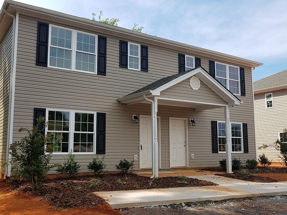 Picture comparable to new unit still under construction.