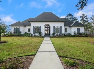 301 Red Gum Dr, Madisonville, LA 70447