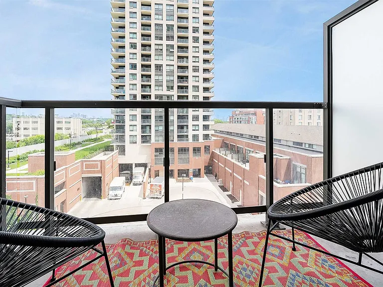 1420 Dupont St #615 — Photo 12