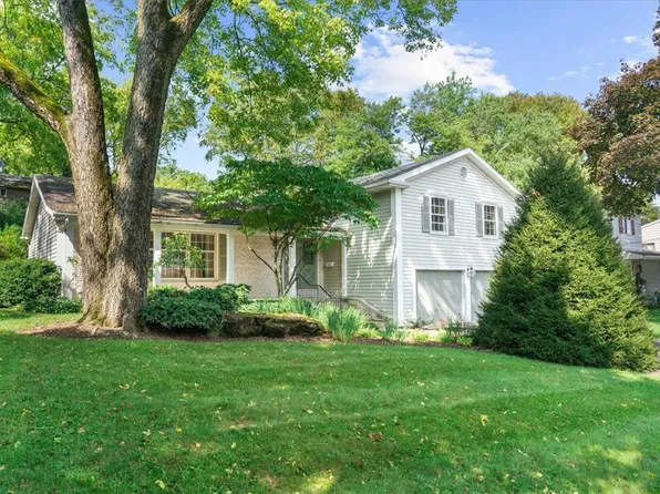 926 N 24th St, Allentown, PA 18104
