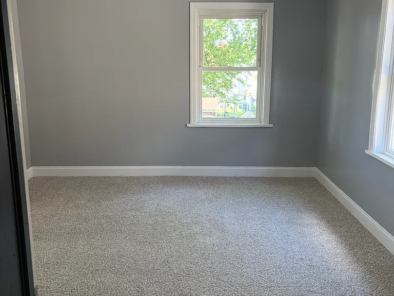 431 Albright St SE — Photo 10