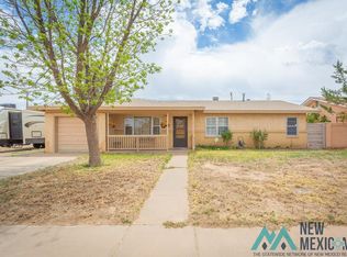 318 Swinging Spear Rd, Roswell, NM 88201