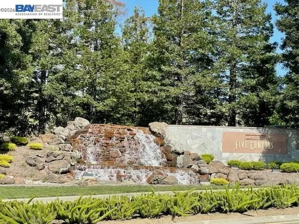 23158 Canyon Terrace Dr, Castro Valley, CA 94552