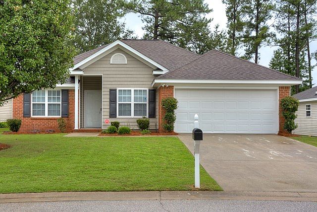 1st image of 2062 Sylvan Lake Dr