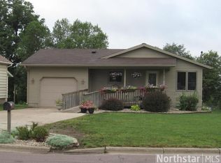 512 N 4th St, Le Sueur, MN 56058