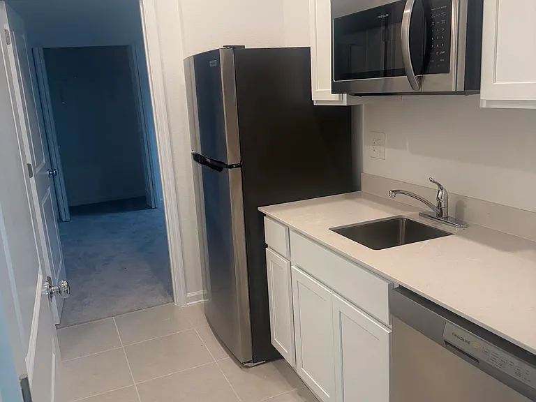 3037 Chicago Ave — Photo 3