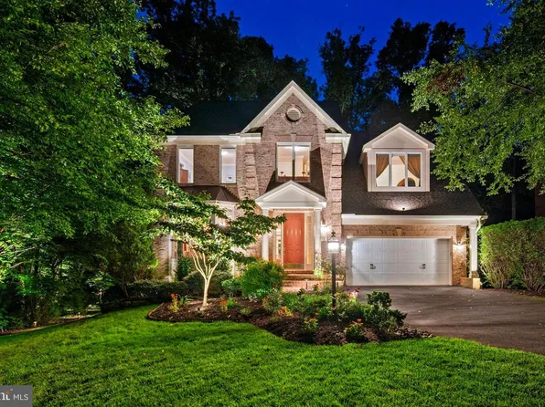 3431 Putnam St, Falls Church, VA 22042