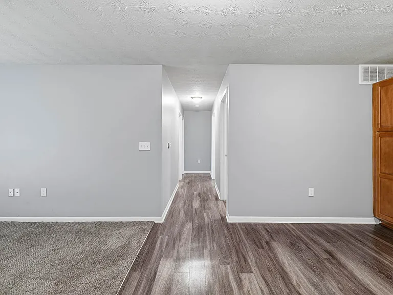 2BR, 2BA