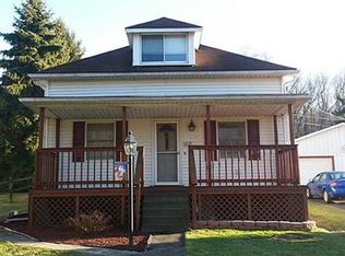 112 Municipal Dr, Connellsville, PA 15425