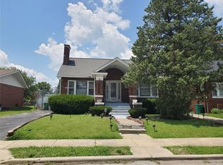 725 N 39th St, East Saint Louis, IL