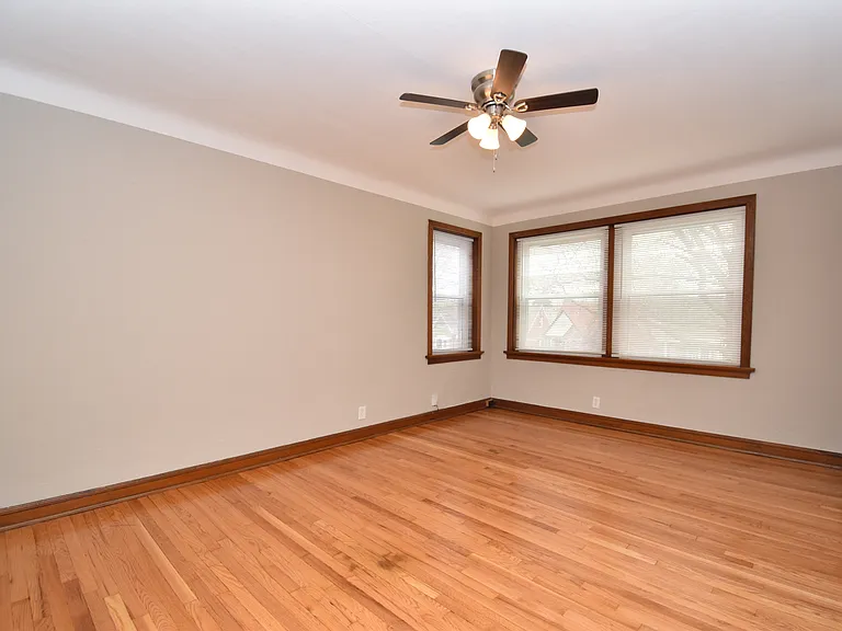 6360 Bancroft Ave #1 — Photo 2