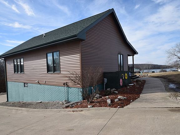 3rd image of 32356 Bufflehead Dr