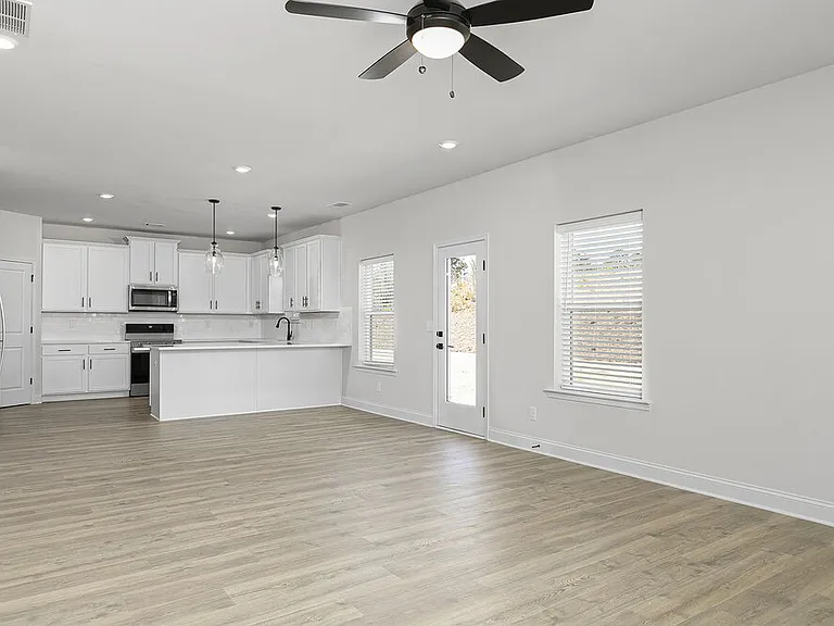 104 Cantrell Path — Photo 8
