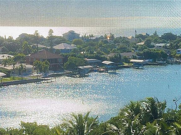 3rd image of 4182 Bay Beach Ln Unit 783