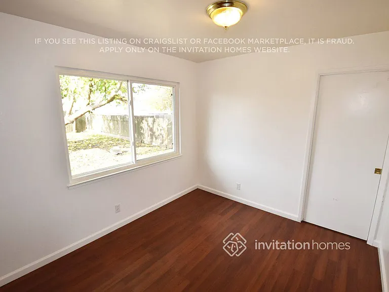 6813 Weddigen Way — Photo 6